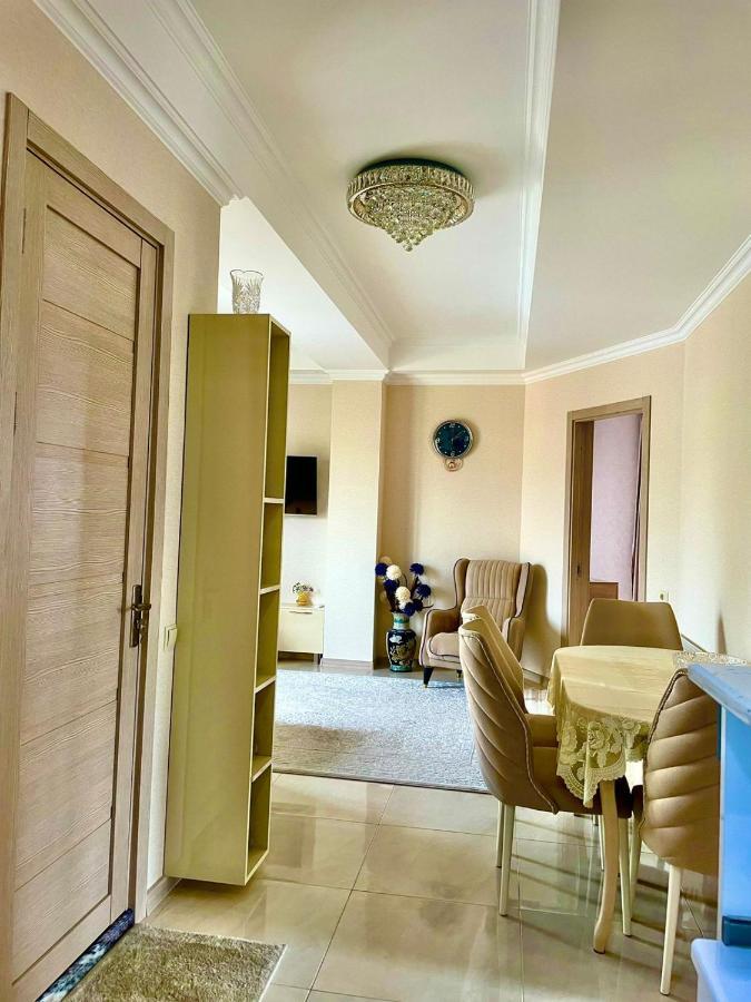 Central Star Кутаиси Экстерьер фото